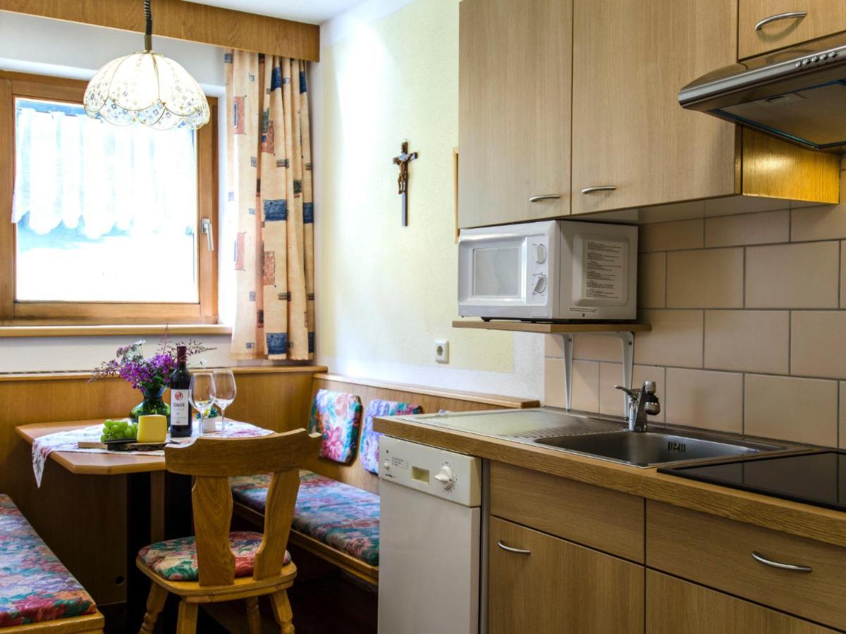 Apartment Apart Maashof-1 By Interhome Galtür Esterno foto